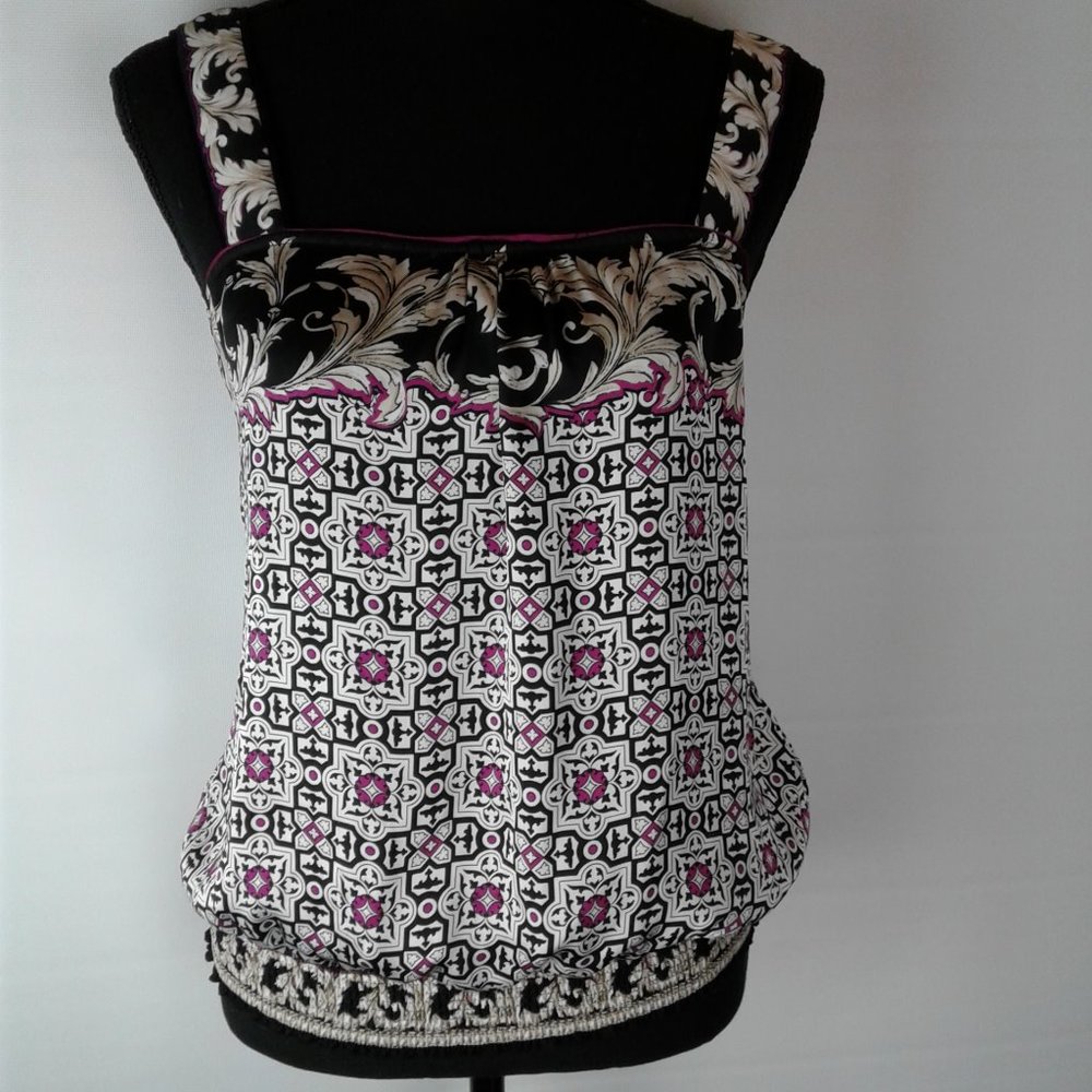 White House Black Market Sleeveless Top